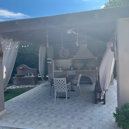 Vakantiehuis Ξύλινη Φωλιά - Wooden Nest