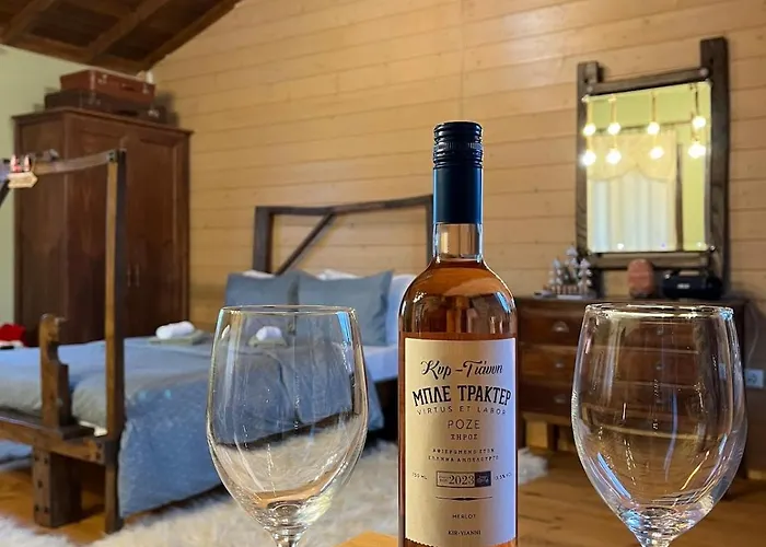 Vakantiehuis Ξύλινη Φωλιά - Wooden Nest Tríkala