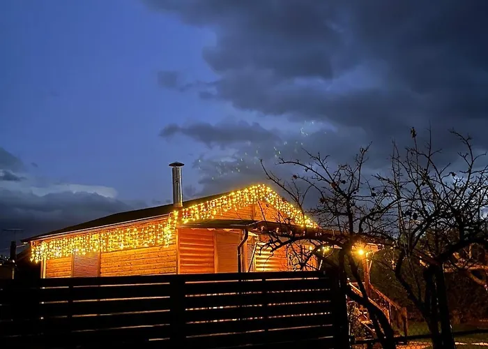 Ξύλινη Φωλιά - Wooden Nest Vakantiehuis Tríkala