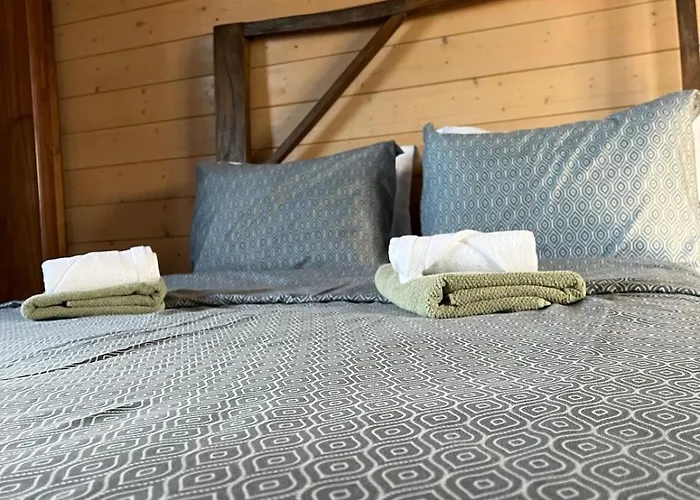 Vakantiehuis Ξύλινη Φωλιά - Wooden Nest Tríkala